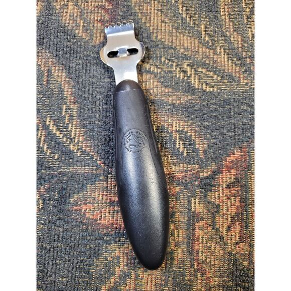 Pampered Chef Zester  - Picture 1 of 3